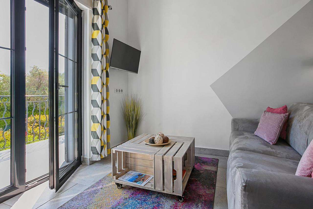 Ancre Du Cap Apartment อองทีบส์ ภายนอก รูปภาพ