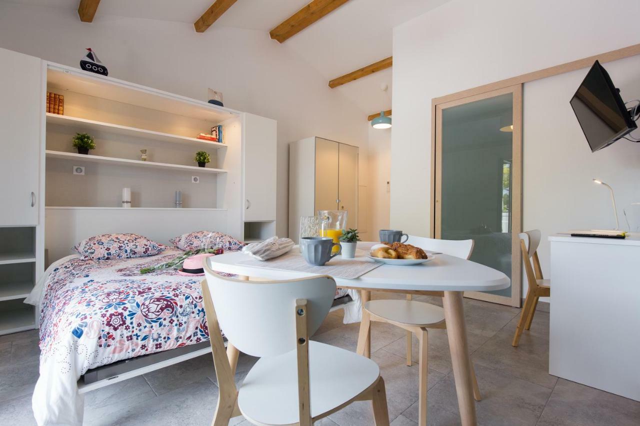 Ancre Du Cap Apartment อองทีบส์ ภายนอก รูปภาพ